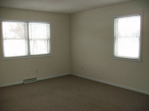 3329 Woodward Ave SW #3329 - Photo 2 of 9