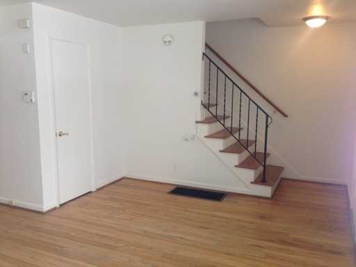 712 Overbrook Dr - Photo 3 of 17