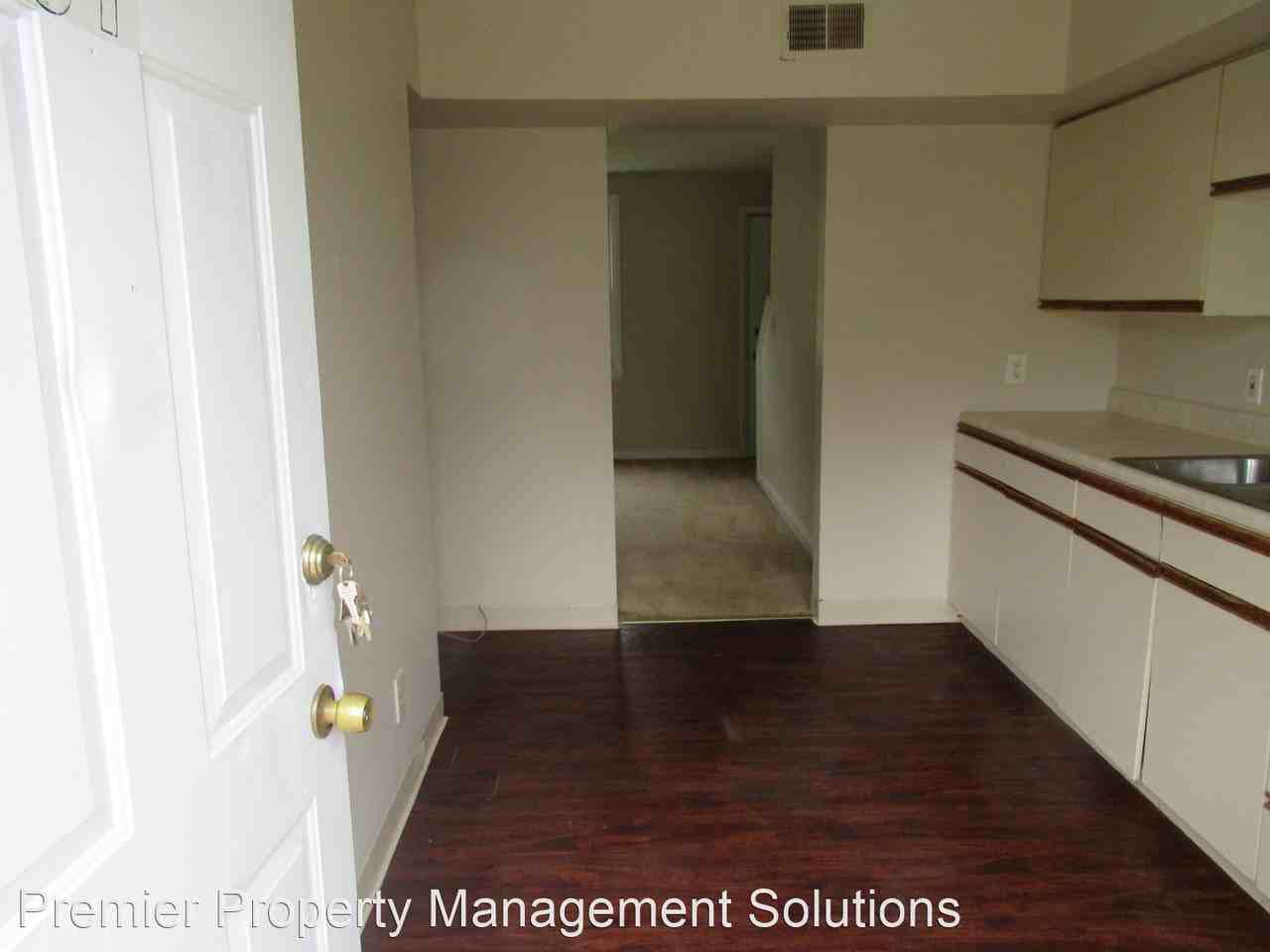 6167 Tarkington Court Apartments 61 Tarkington Ct 67, Tonawanda, NY