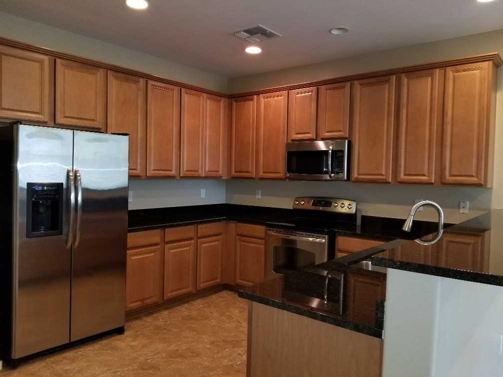 931 E Wimpole Ave - Photo 3 of 24