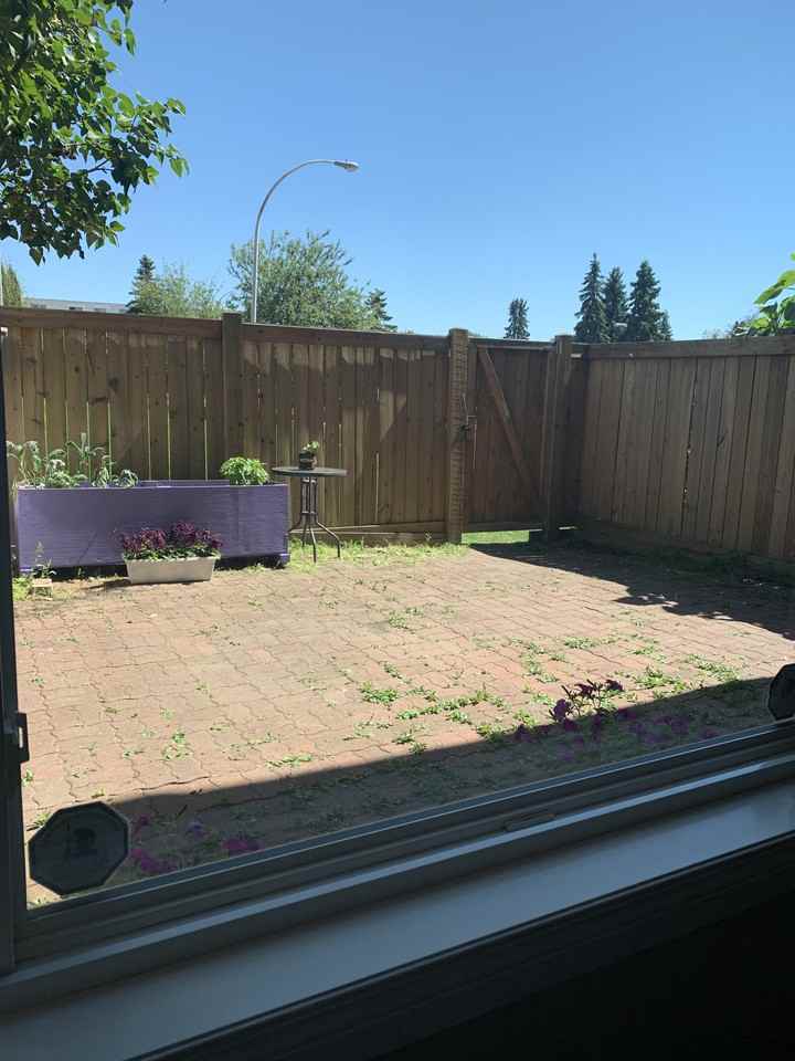 17120 145-17120-86 Avenue - Photo 3 of 15