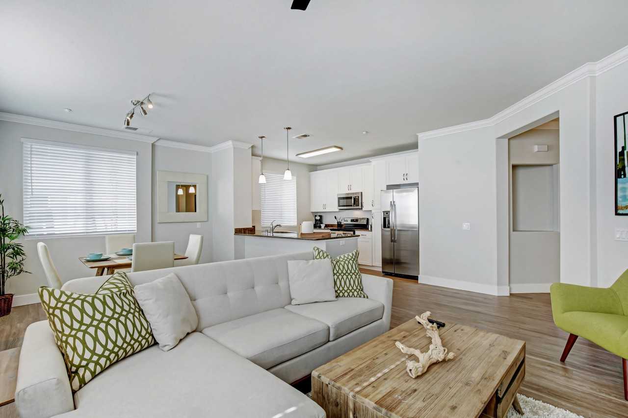 Apex Mission Valley - Photo 5 of 26