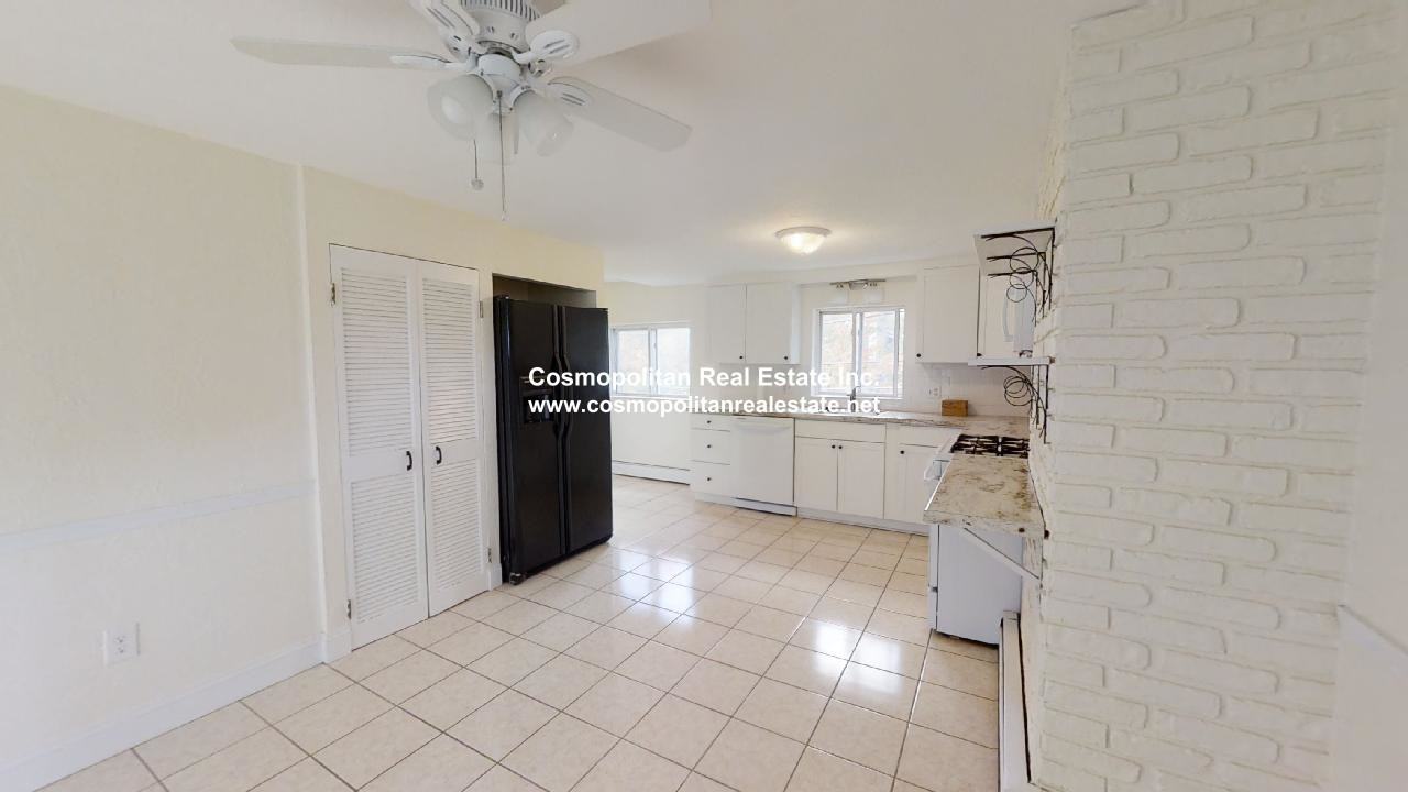 21 Ashland St #2 - Photo 2 of 30