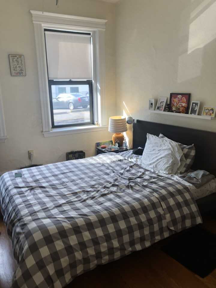 1127 Commonwealth Ave #24