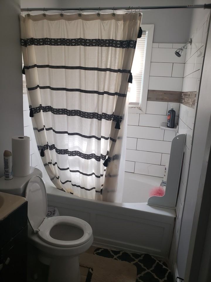 Townhome - Photo 4 of 6
