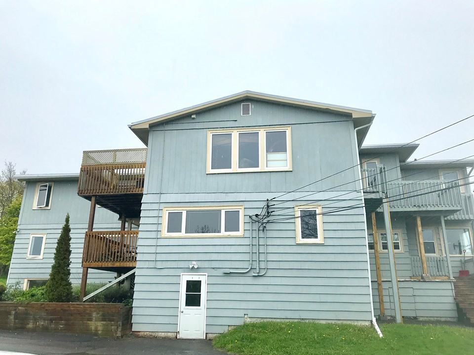 59 Hillside Ave