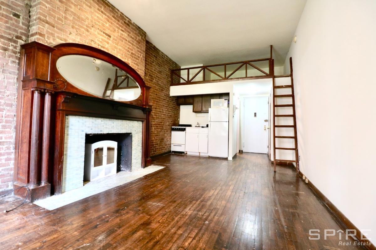 W 75th St #2DW