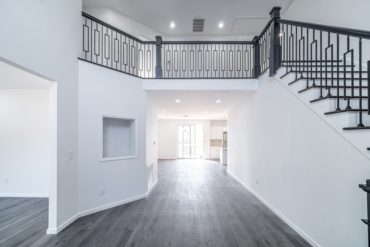 41 Long Hill Drive - Photo 2 of 13