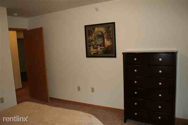 Hillside at Cedarville (2 Bedroom) Apartments Commerce Drive, Marquette, MI 49855 Zumper