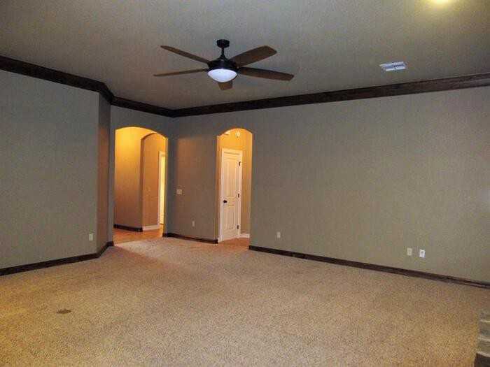 4953 E 82nd St N - Photo 3 of 16