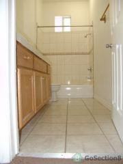 1252 W Victoria St - Photo 3 of 7