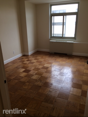 2401 H St NW - Photo 3 of 8