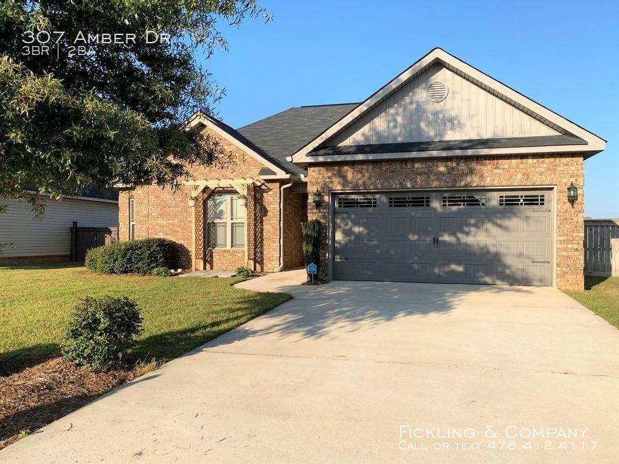 307 Amber Dr - Photo 2 of 23