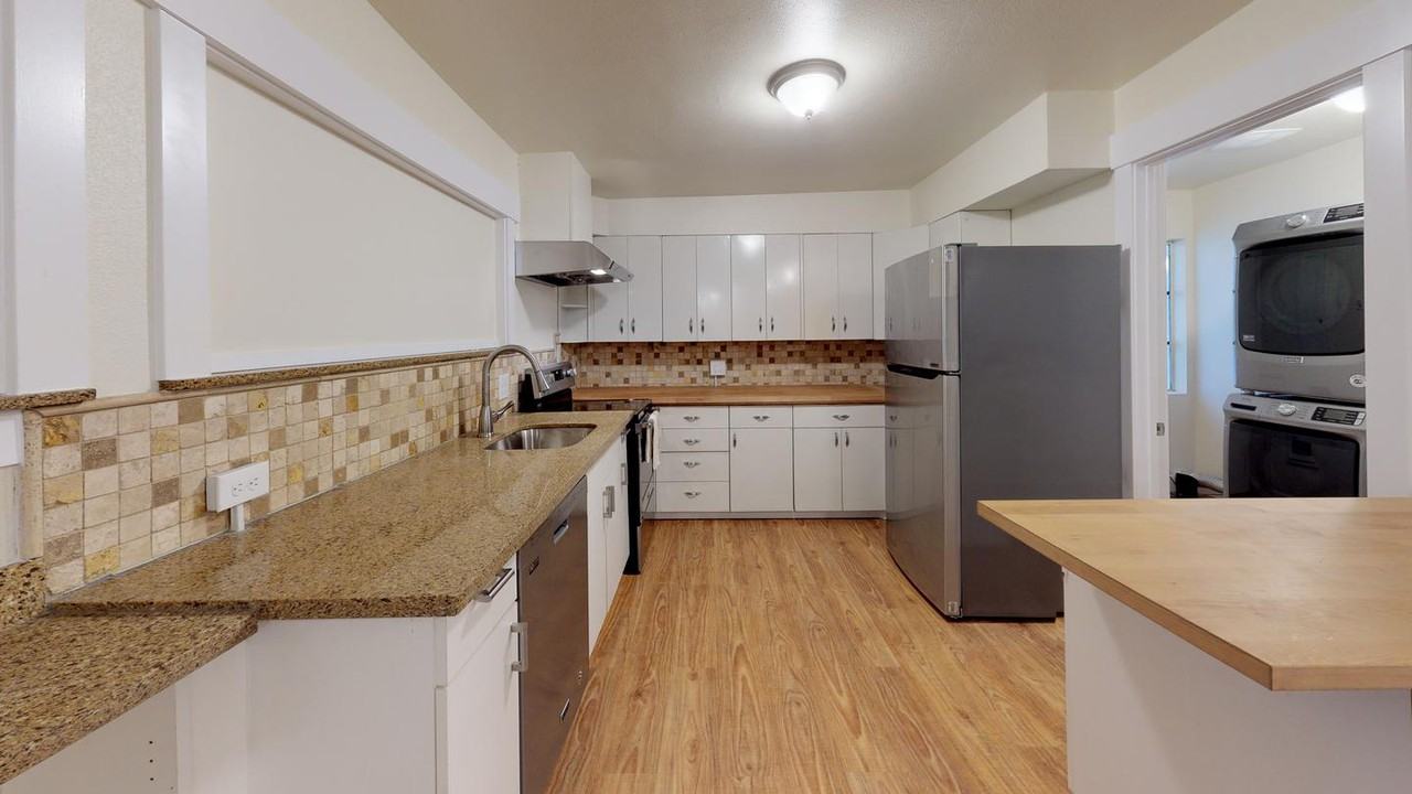 Lovely Capitol Hill home by Volunteer Park - Photo 5 of 18