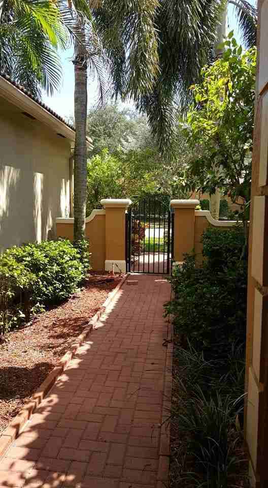 12117 Northwest 59th Street - Photo 3 of 19