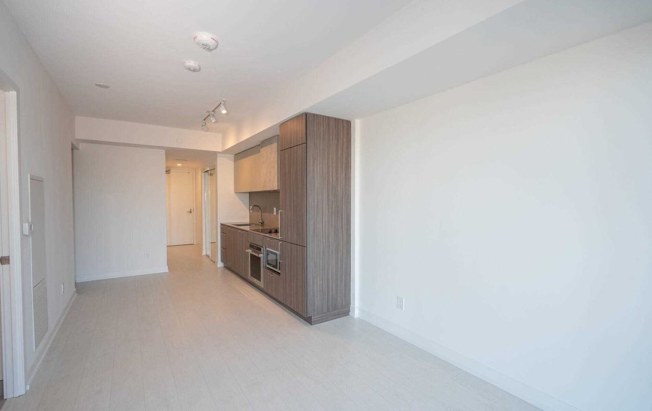 19 Western Battery Road #2111