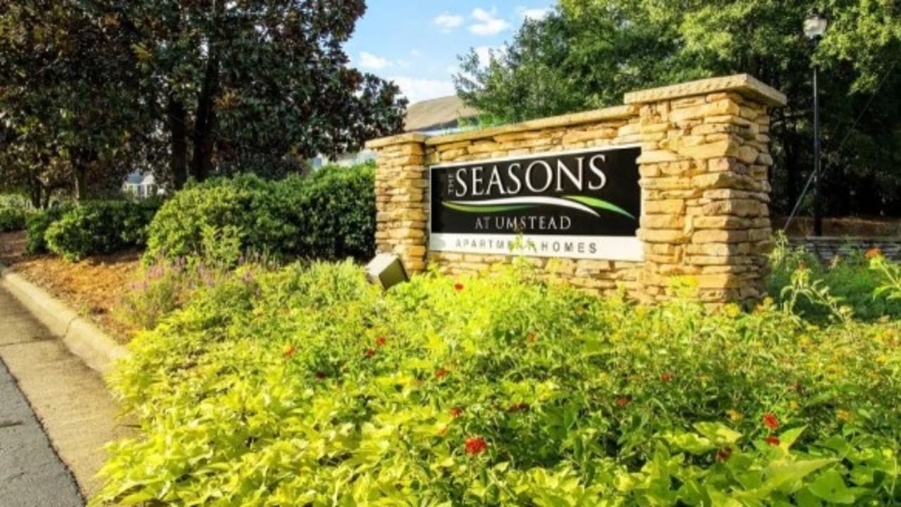 8531 Summersweet Ln - Photo 2 of 33