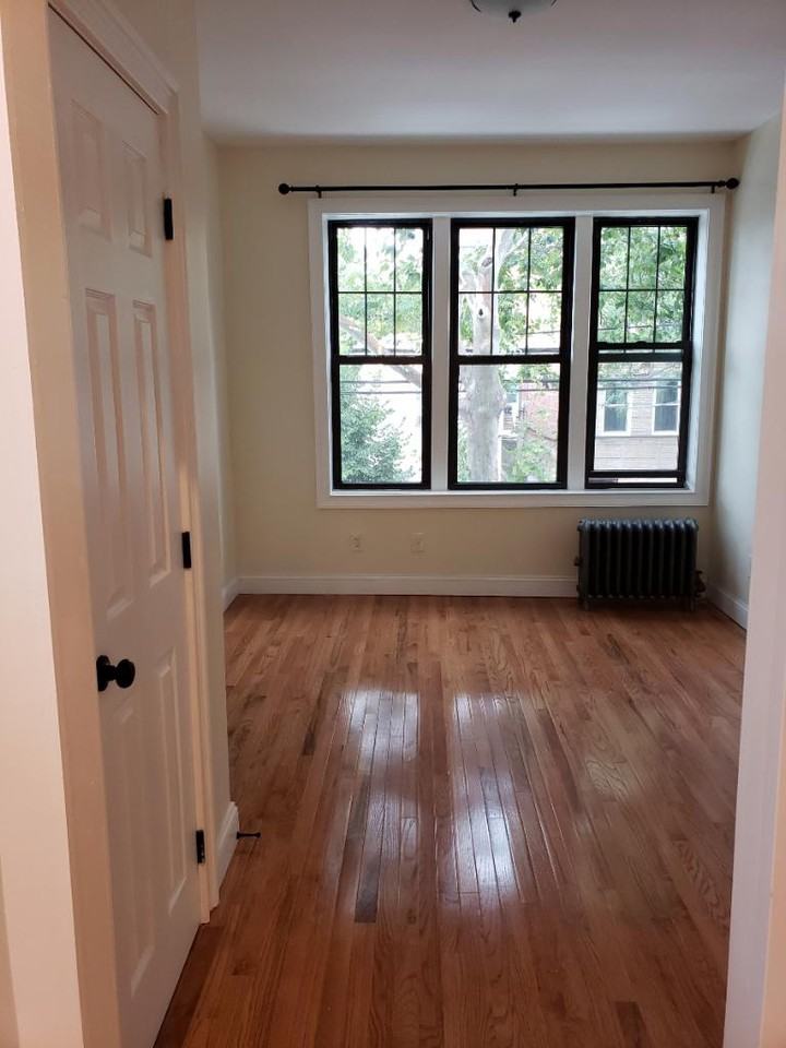 2150 Chatterton Avenue #2f - Photo 3 of 5