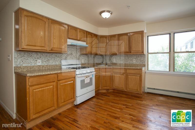 101 Broadway - Photo 3 of 13