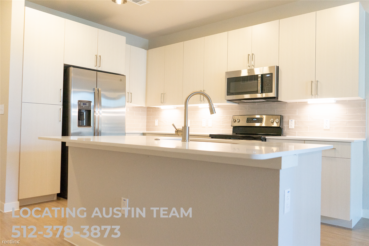 8205 S Congress Ave - Photo 2 of 8