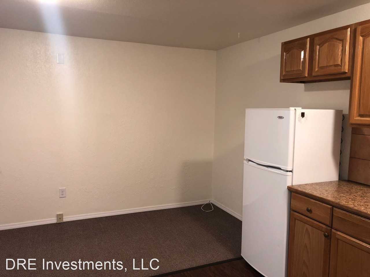 914 16th ave. - Photo 2 of 7