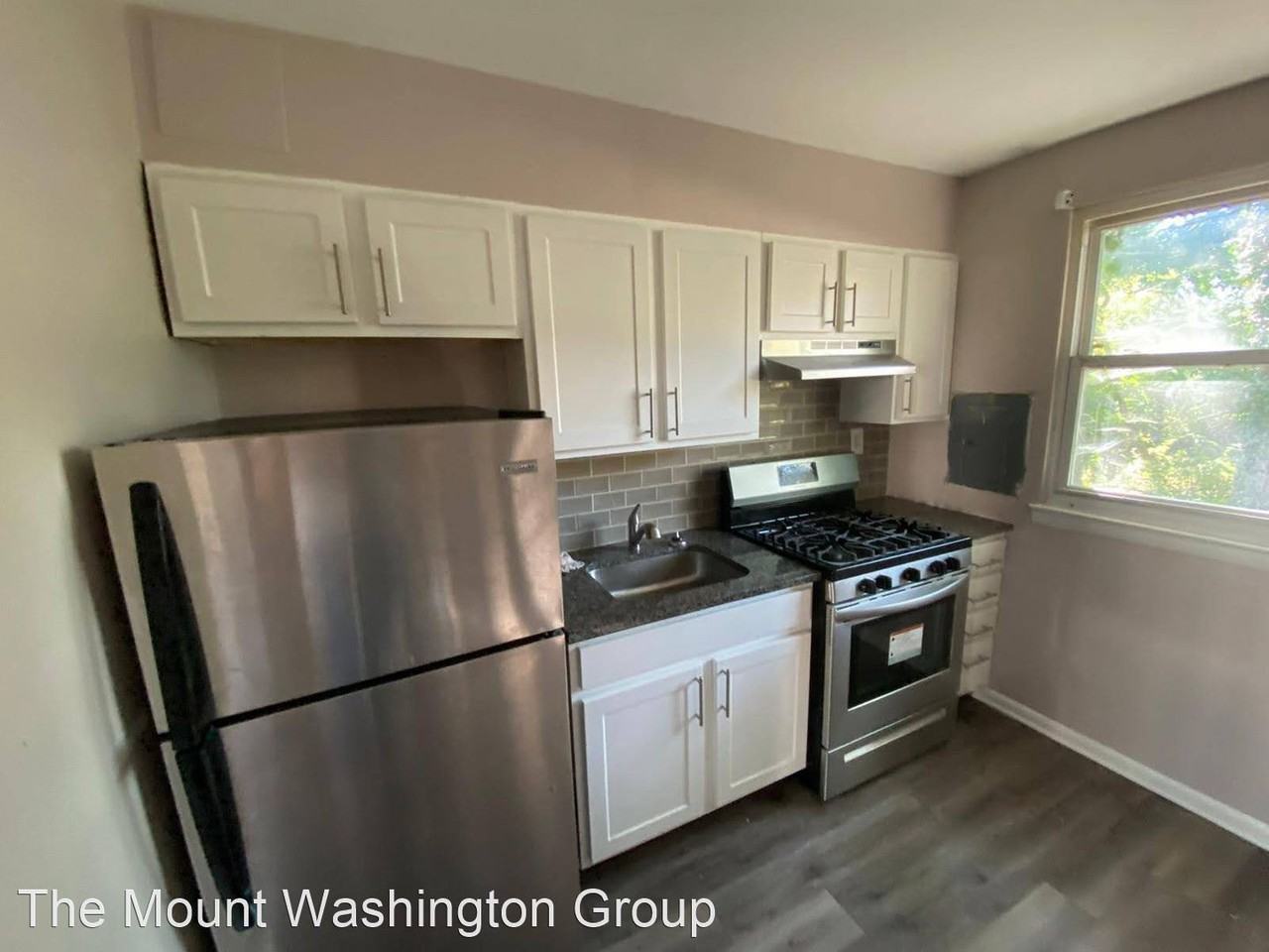 2724 Virginia Ave - Photo 3 of 8