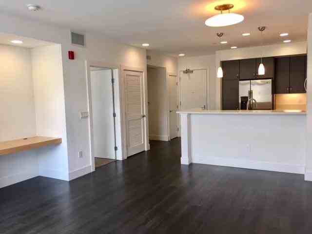 1595 Pacific Ave