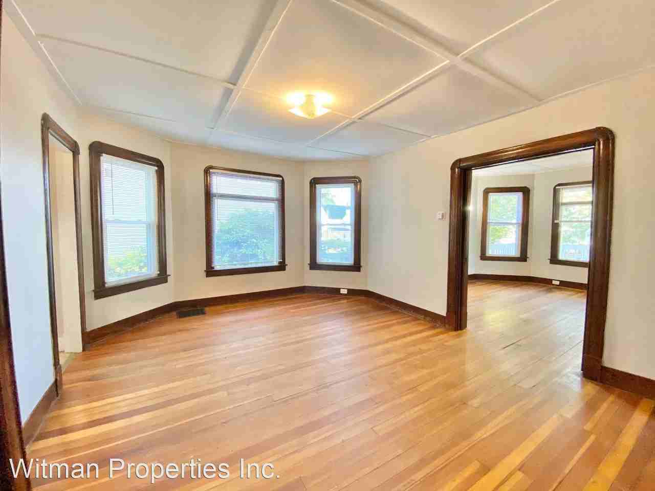 115-117 Northampton Ave - Photo 2 of 13