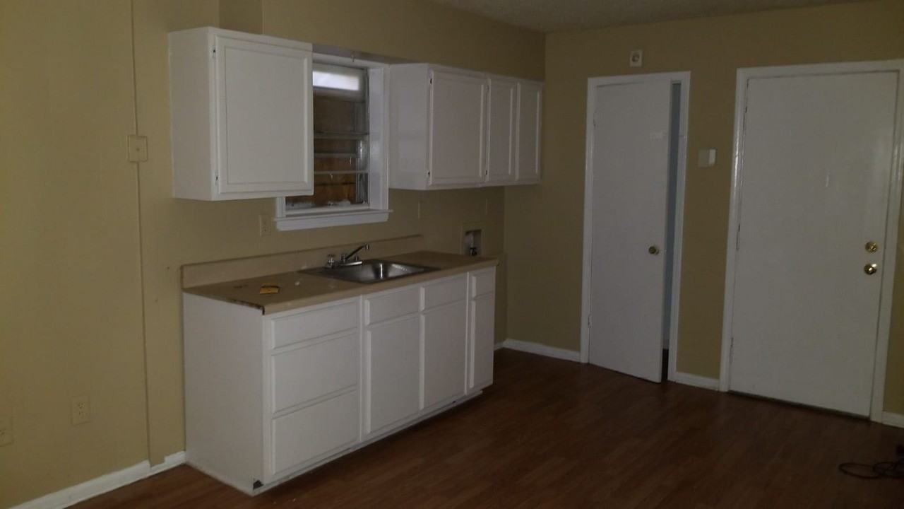 5268 Braden Dr - Photo 2 of 8