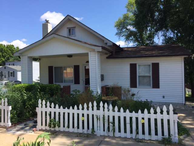 4635 Oldenburg Ave - Photo 2 of 19