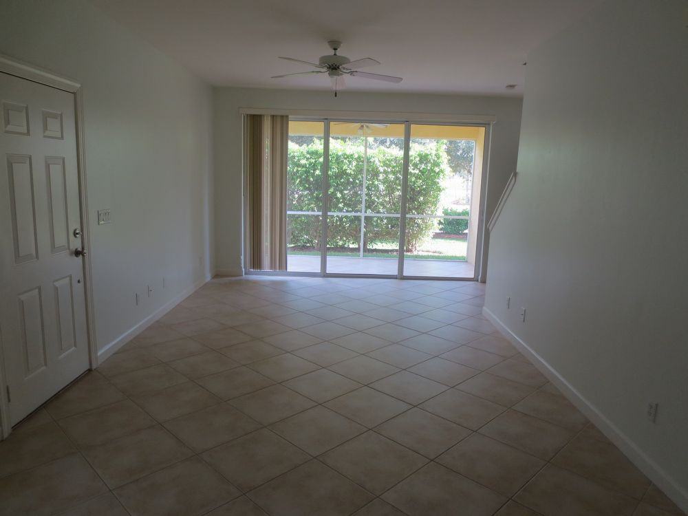 9719 Glen Heron Dr - Photo 2 of 12
