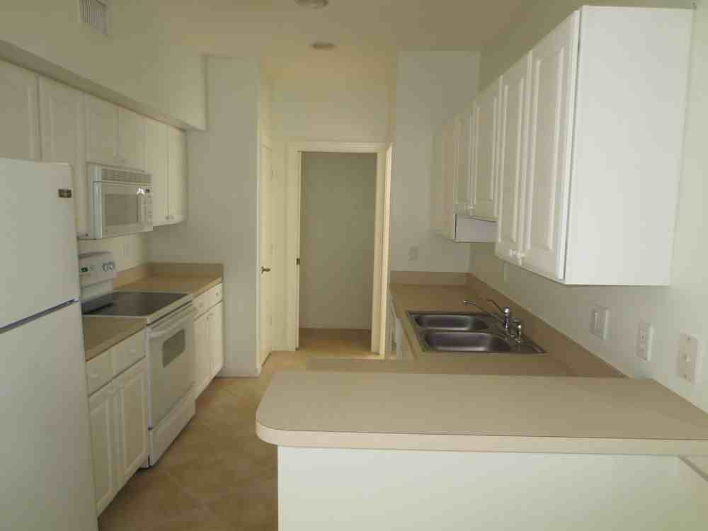 9719 Glen Heron Dr - Photo 3 of 12