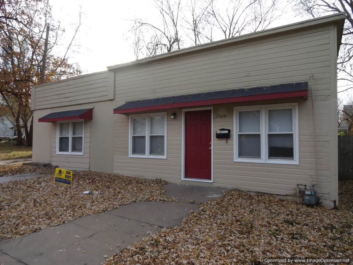 1506 S 35th St - Photo 2 of 19