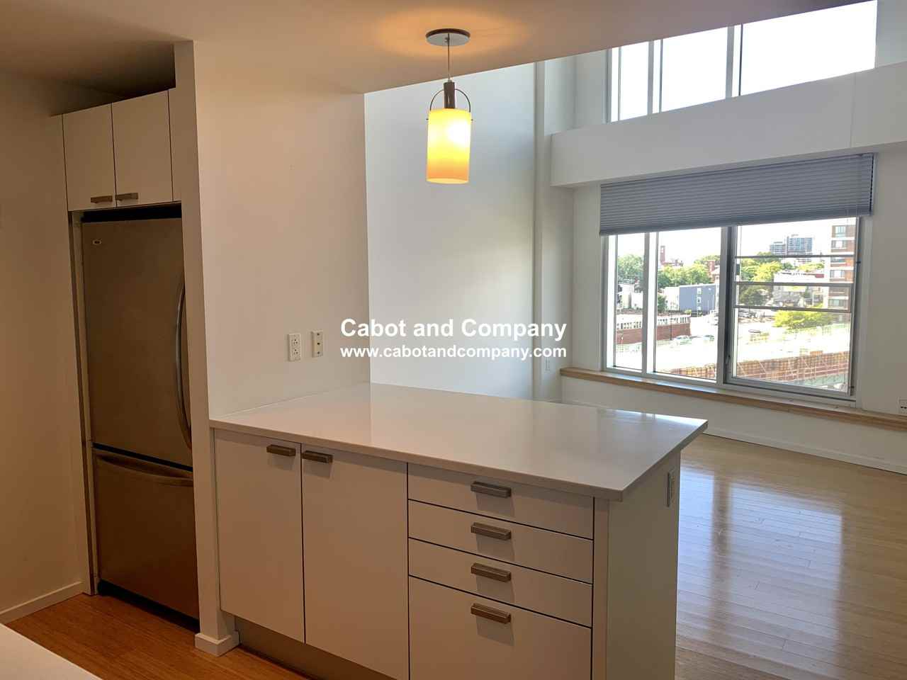 1 Earhart Street #724