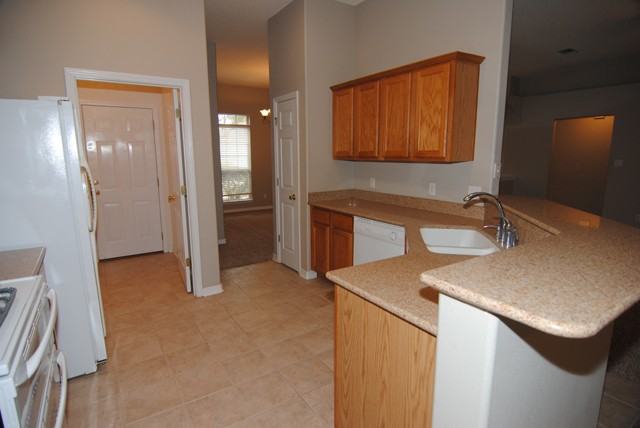7212 Tannehill Dr - Photo 3 of 27