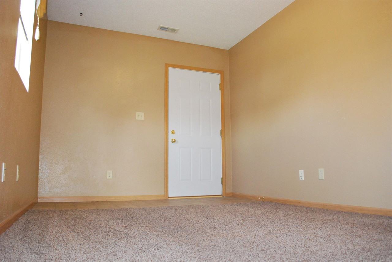 941  M Street SW - 3 - Photo 2 of 11