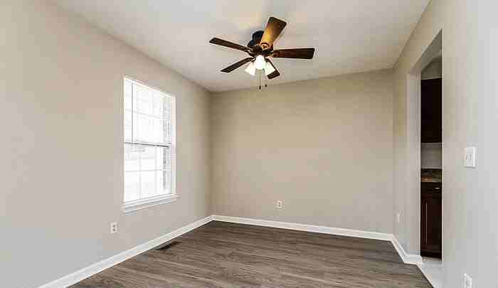 620 Cedar Bend Ln - Photo 2 of 14