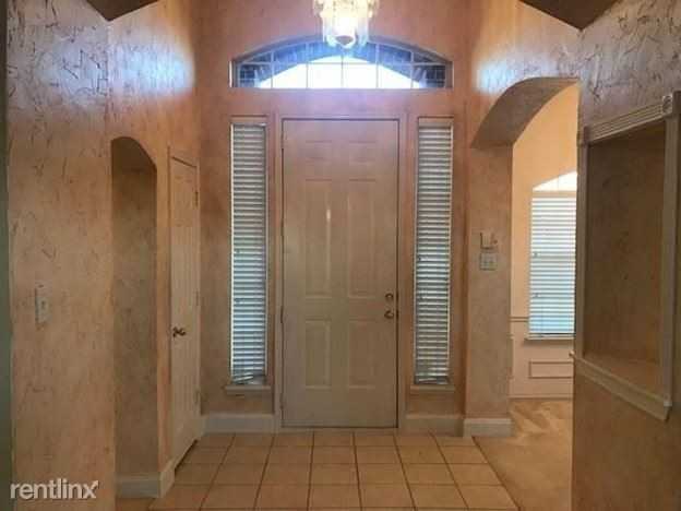 114 Briar Oak Dr - Photo 2 of 18