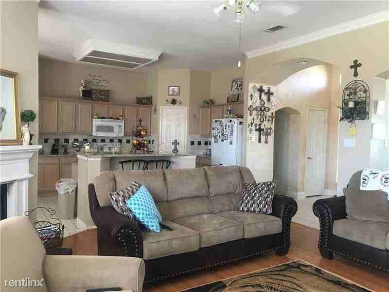 114 Briar Oak Dr - Photo 3 of 18