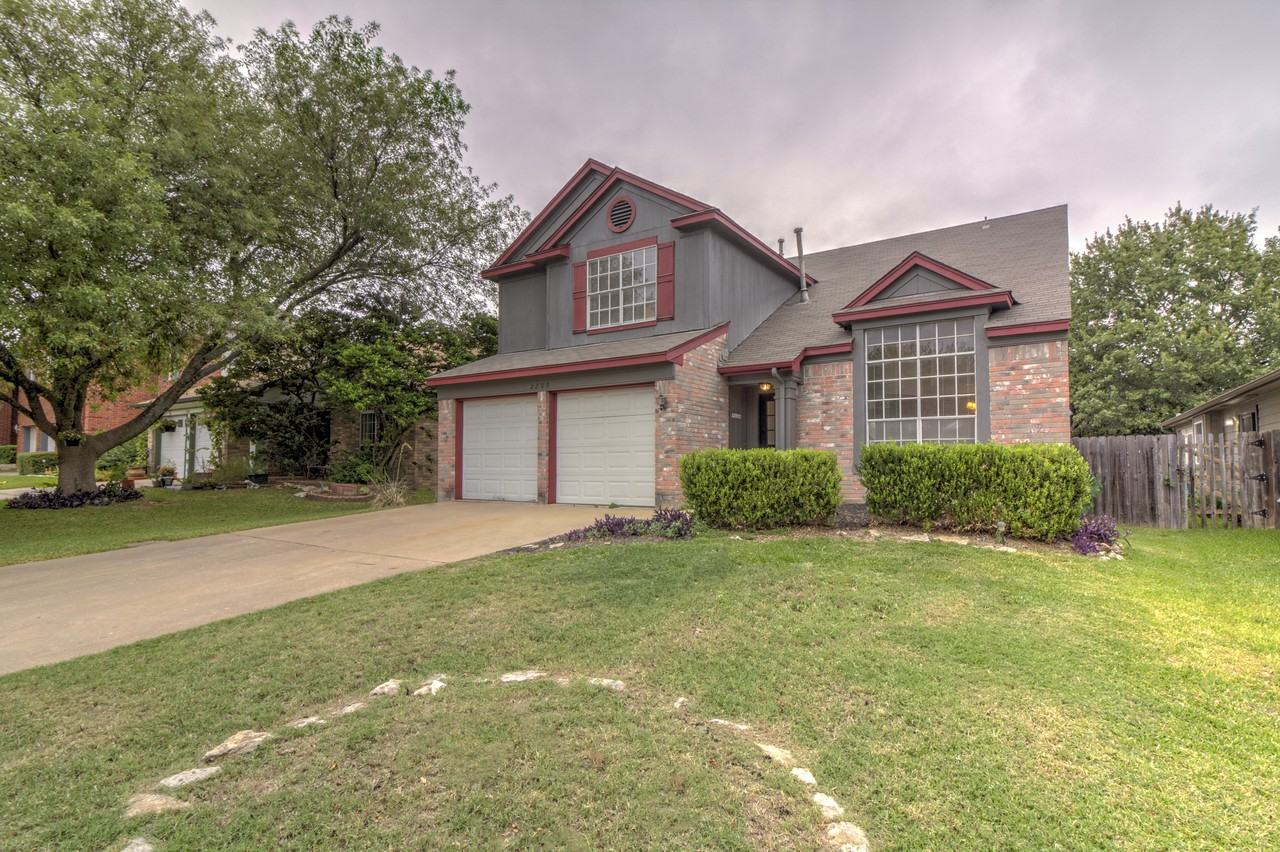 2200 Rick Whinery Dr - Photo 2 of 37