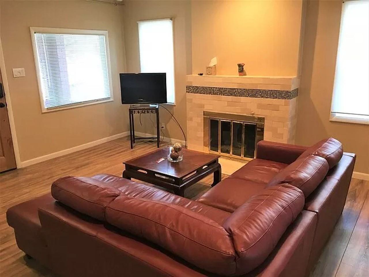 536 University Blvd - Photo 3 of 23