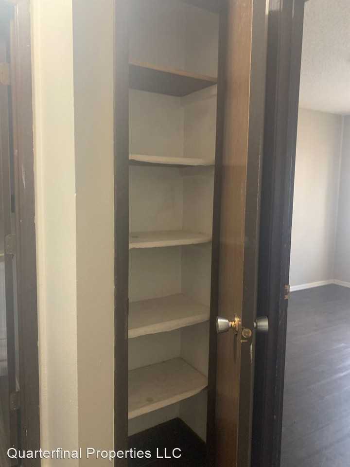 706 S 2nd Ave West - Photo 2 of 13