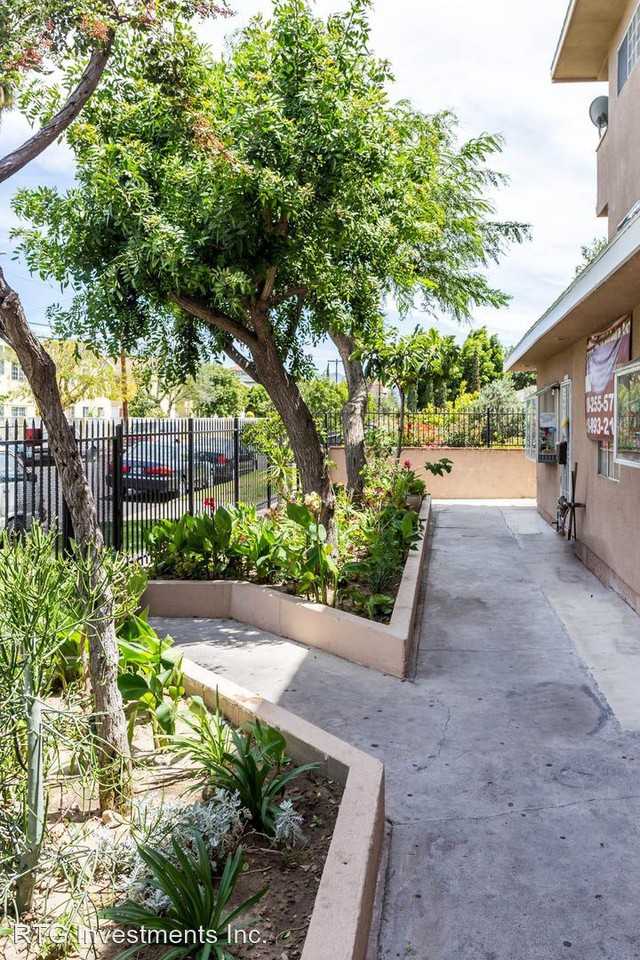 12740 and 12750 Barbara Ann St. - Photo 2 of 5