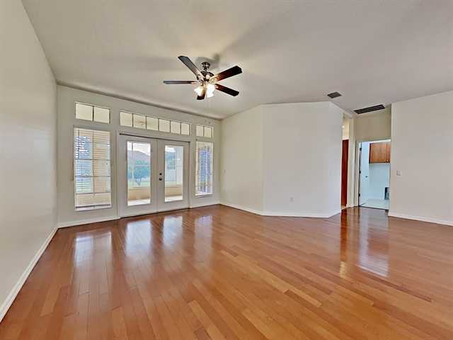 8200 Baytree Dr - Photo 2 of 16