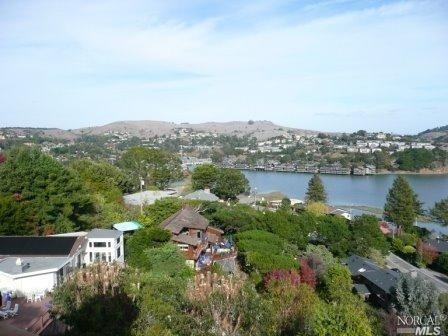 307 Reed Blvd - Photo 3 of 16