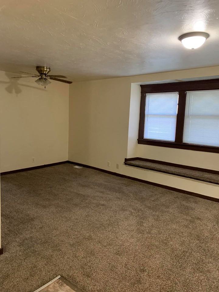 2400R N 1st St - Photo 2 of 17