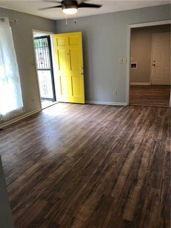 3000 Orchard Ln Se - Photo 3 of 10