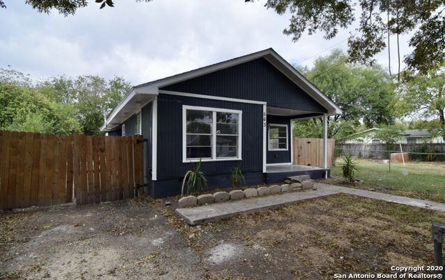 563 N San Horacio Ave - Photo 2 of 32