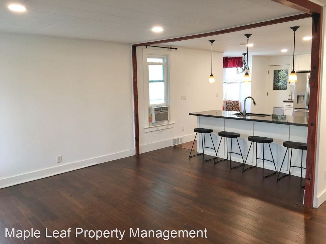 135 Ne 64th St - Photo 3 of 34