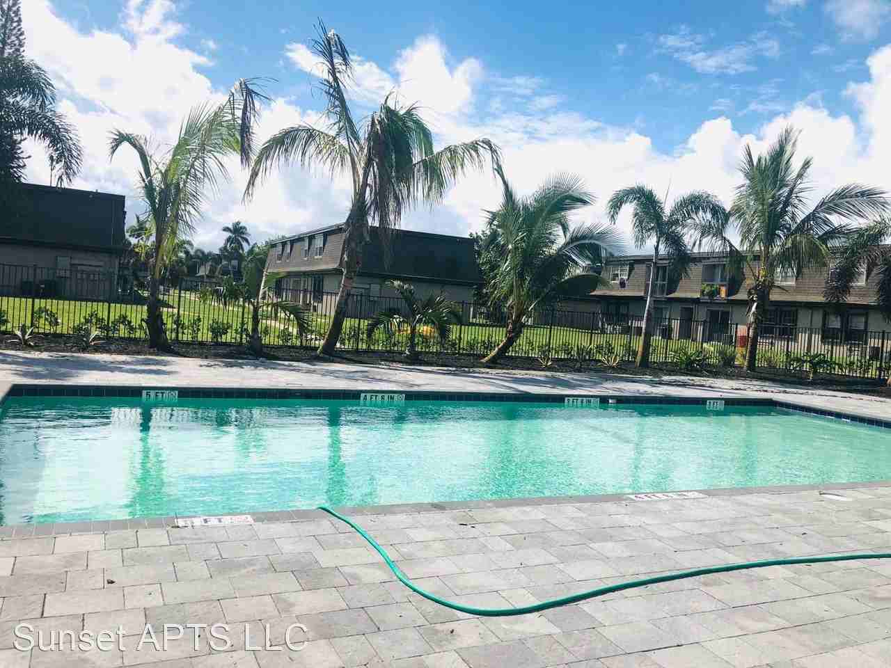 1001 36th Street - Photo 2 of 13